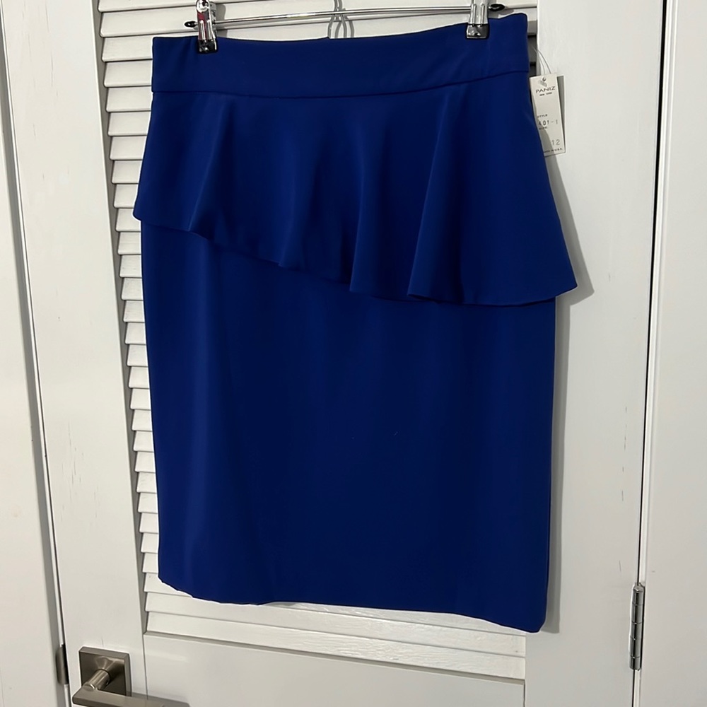 Paniz pencil skirt w/peplum detail